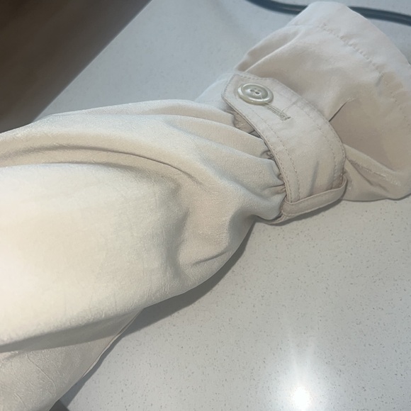 Perfect Oversized Beige Trench coat (vintage) - Picture 8 of 8